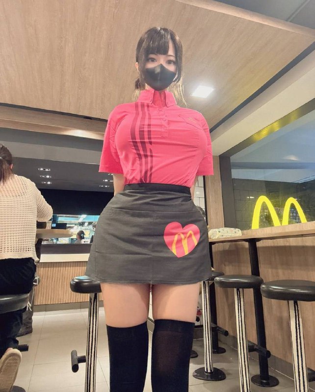 麦当劳 我就喜欢 ！ #美女麦当劳 我就喜欢 ！ #美女