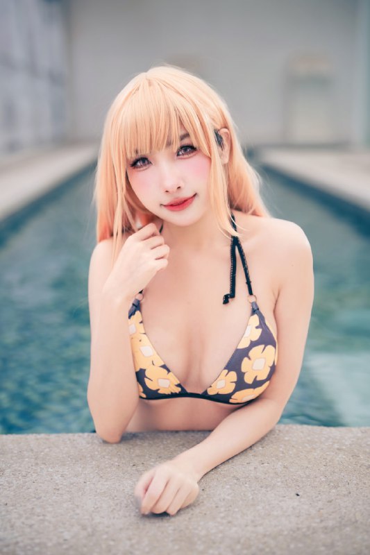#慕慕Momo《更衣人偶坠入爱河》——喜多川海梦标签🏷:#巨乳 #泳装 #反差#慕慕Momo《更衣人偶坠入爱河》——喜多川海梦标签🏷:#巨乳 #泳装 #反差