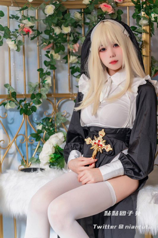 #咬一口兔娘ovo修女标签🏷:#粉嫩 #白丝 #反差#咬一口兔娘ovo修女标签🏷:#粉嫩 #白丝 #反差