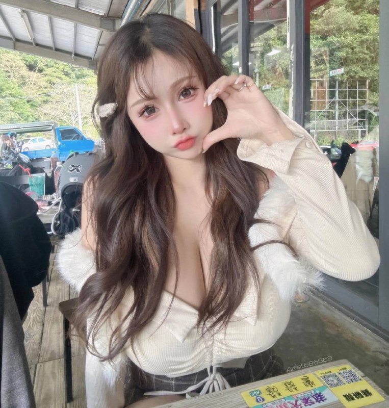#巨乳 大果粒 女孩 👀#巨乳 大果粒 女孩 👀