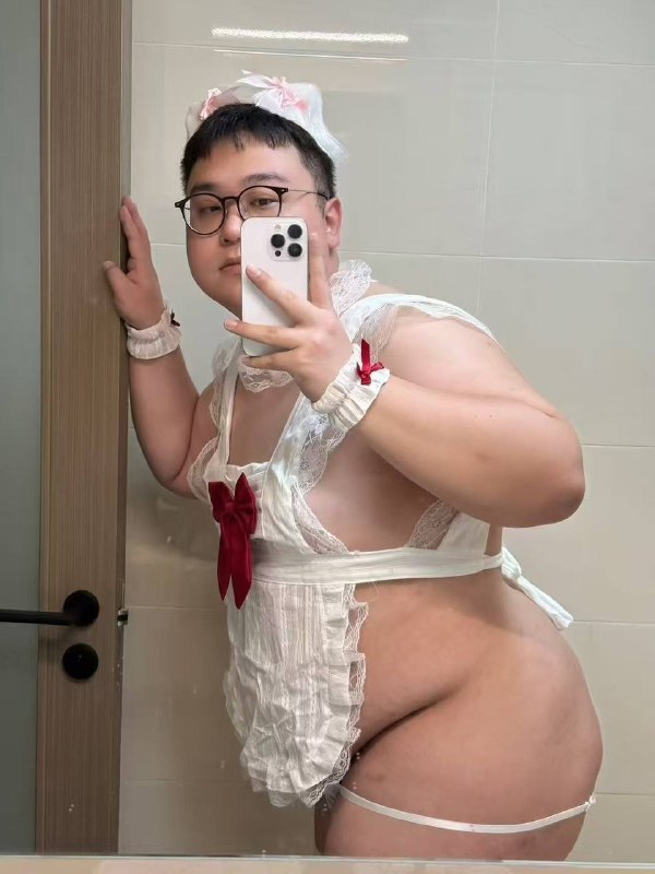 #奶子 过大 雌激素 分泌过度 ？#反差 #胖熊 #gay#奶子 过大 雌激素 分泌过度 ？#反差 #胖熊 #gay